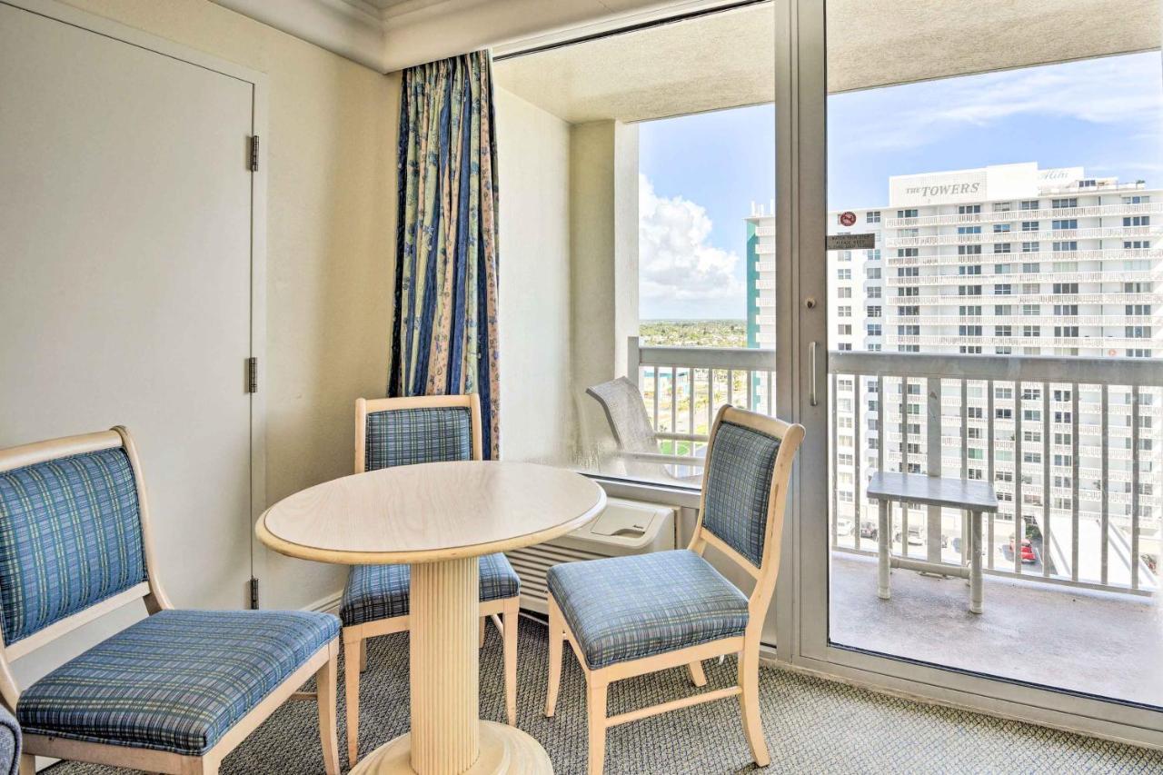 Sunny Daytona Gem With Ocean Views! Apartment *