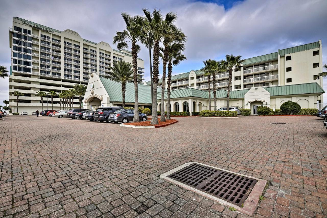 Sunny Daytona Gem With Ocean Views! Apartment Daytona Beach
